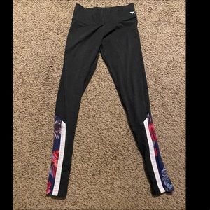 VS pink leggings